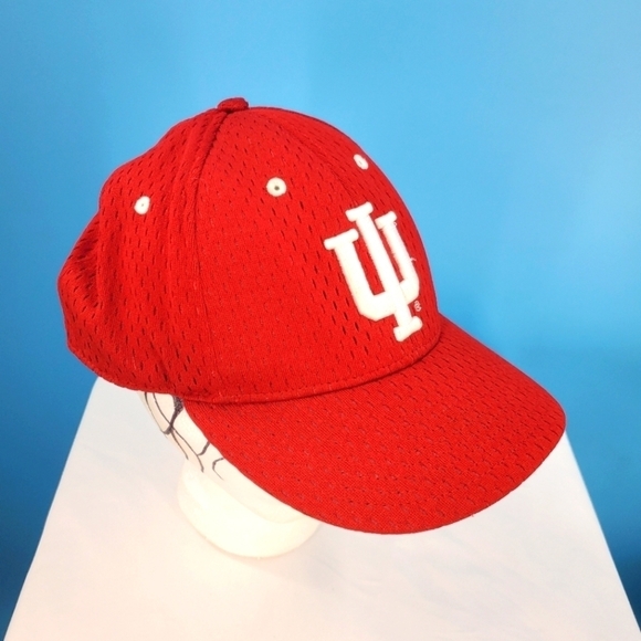 Indiana University Hoosiers red snap back trucker hat NCAA - Picture 1 of 10